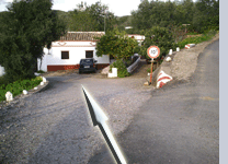 Abzweigung am 10t Schild